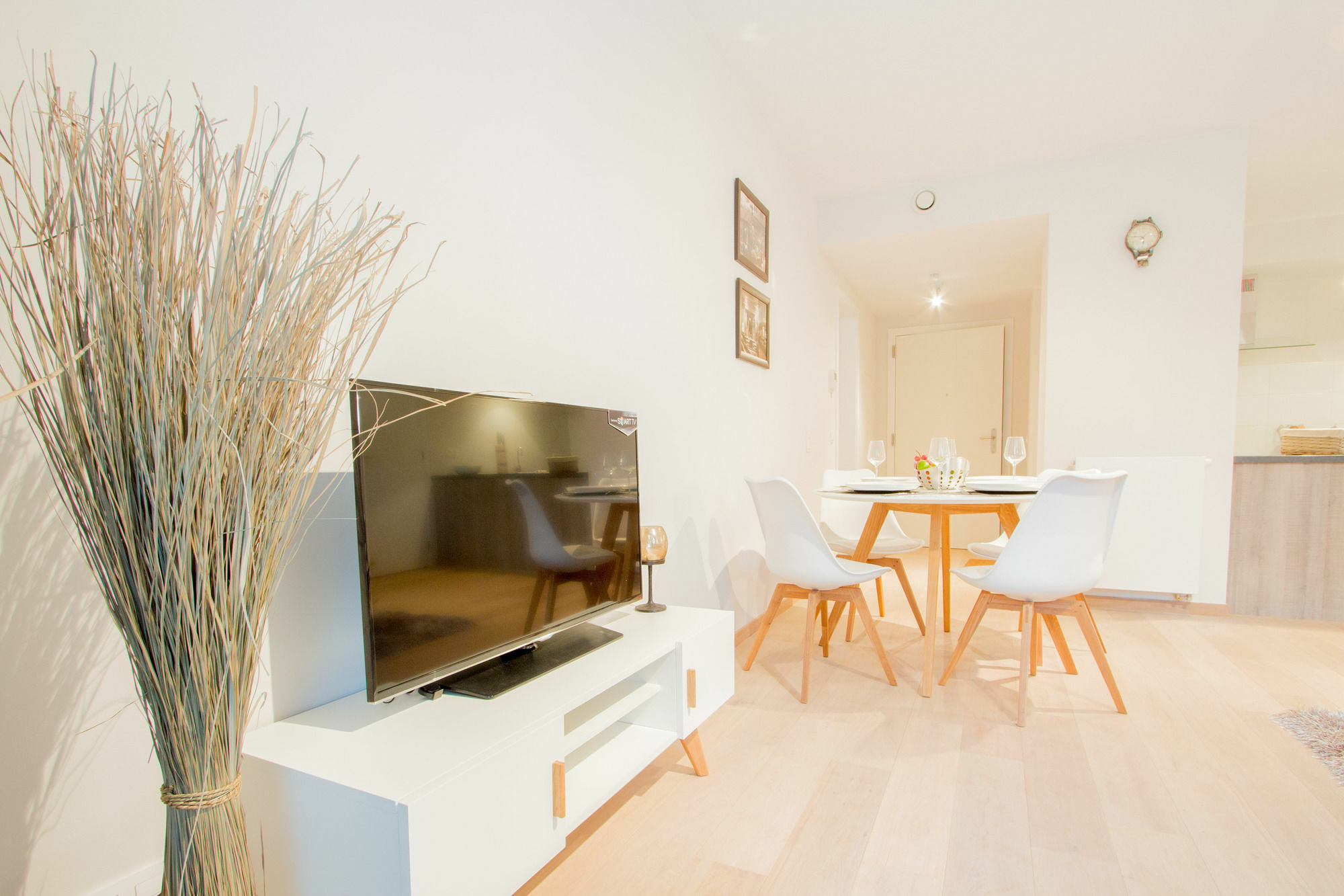 Sweet Inn Apartments - Madou Брюссель Екстер'єр фото